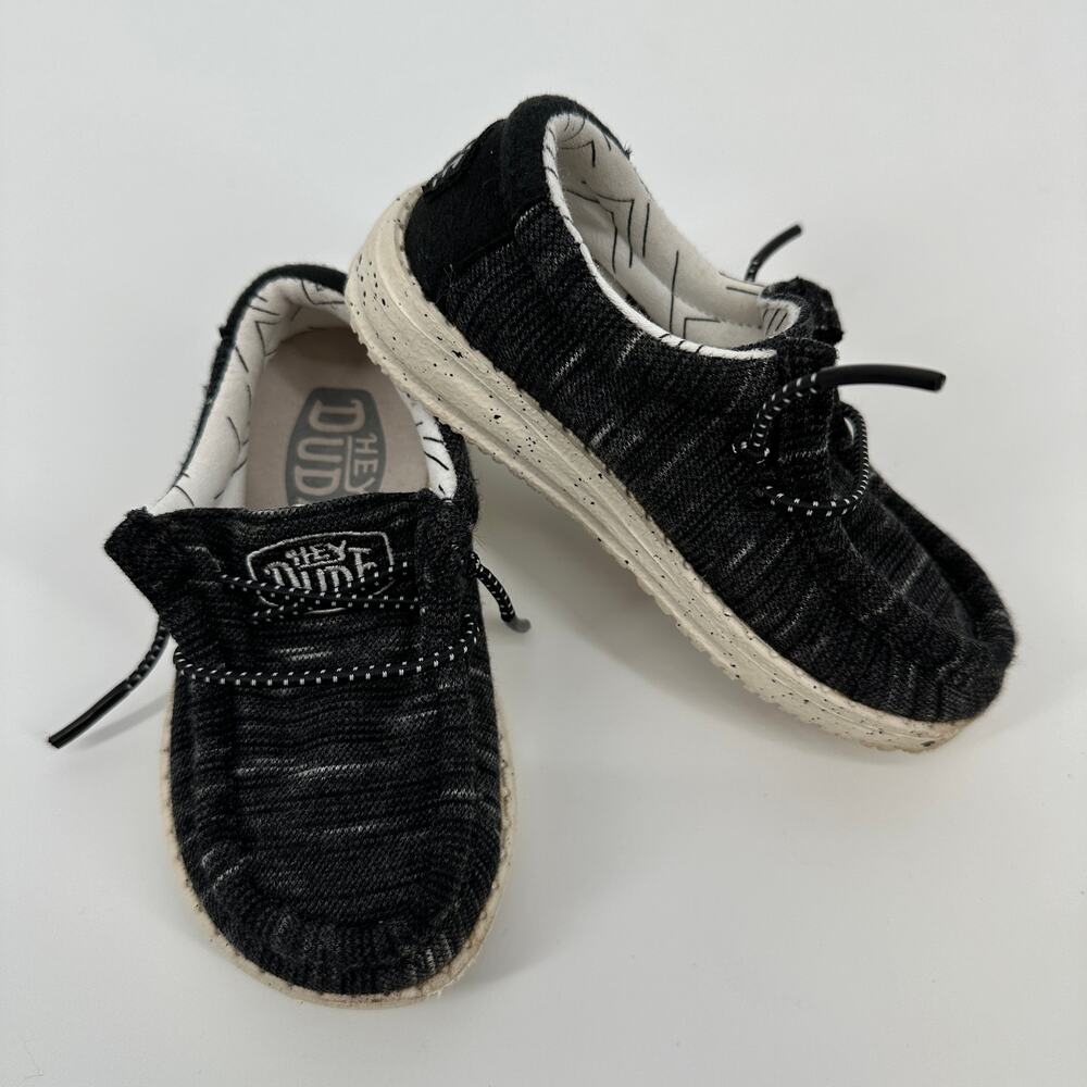Hey Dude Wally Toddler Stretch Black White Slip On Lightweight Sneaker K7 - Picture 2 of 11